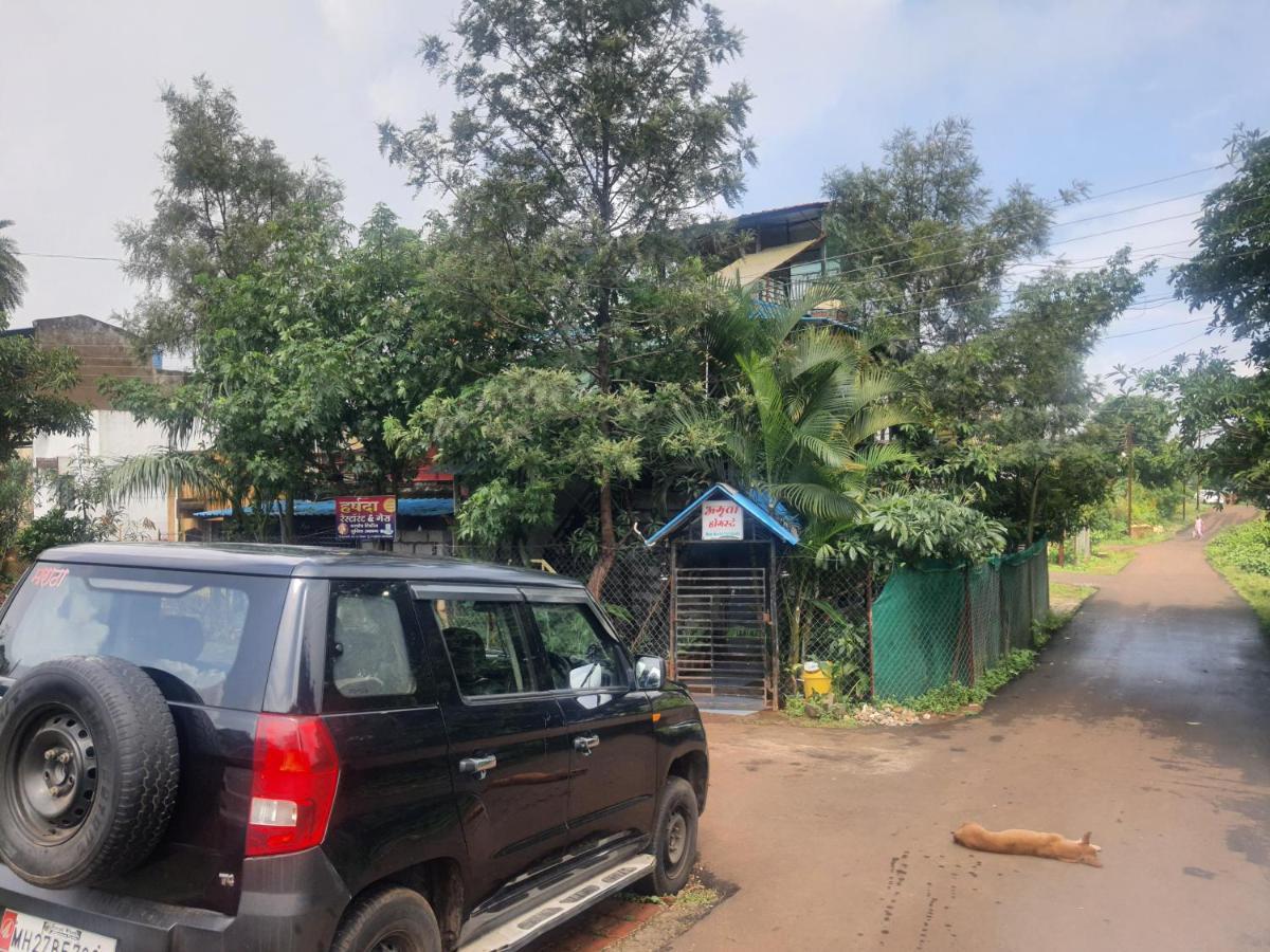 Amruta Homestays Chikhaldara Exterior photo